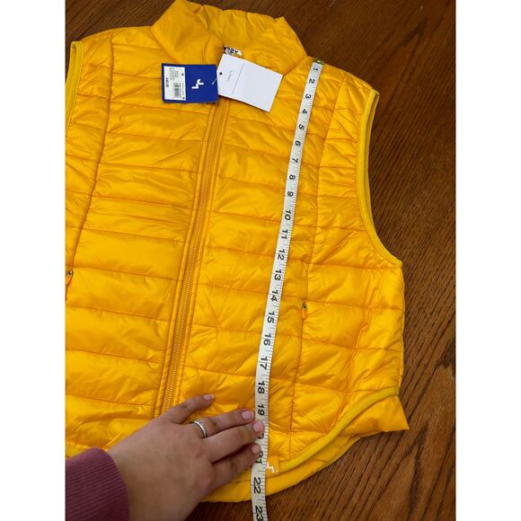 NWT Joy Lab Yellow/Gold Puffer Vest- Size M (small snag) - Picture 3 of 6